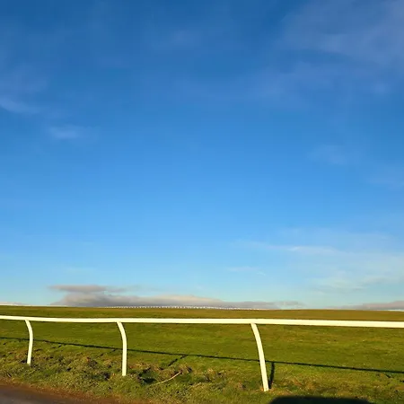 Swallow 度假居 米德尔赫姆