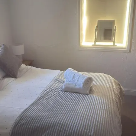 Swallow 米德尔赫姆