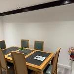 Swallow 펜션 미들햄